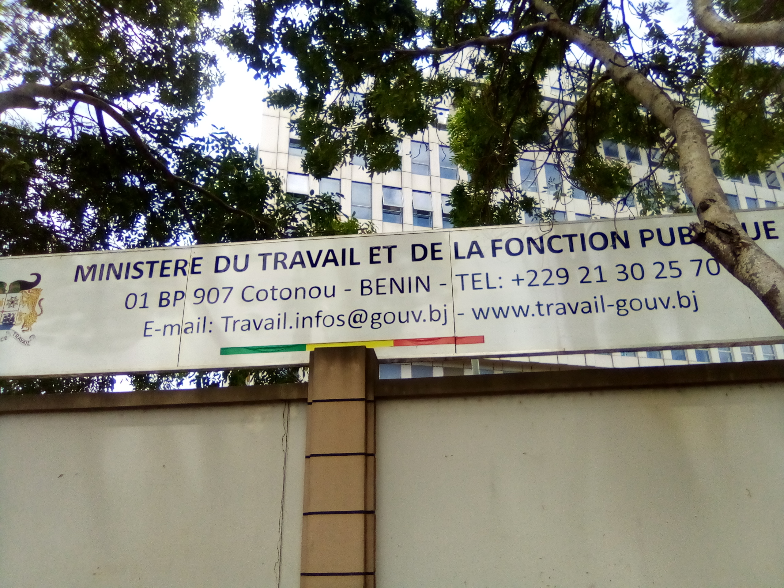 Concours de recrutement de 117 agents contractuels de droit public de l’État: Le ministère du travail publie la liste des candidatures validées et fixent les nouvelles dates d’épreuves