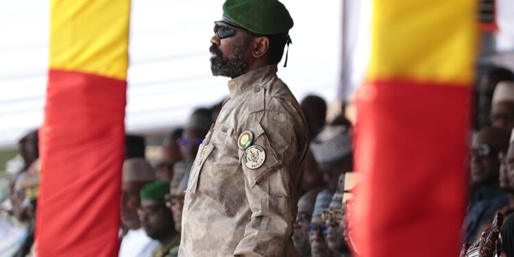 Mali : Assimi Goïta gracie un agent français après une condamnation à 20 ans, 82 militaires libérés