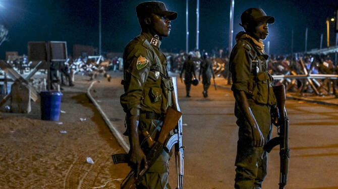 Niger : des tirs et des explosions signalés à Niamey près de l’aéroport et du palais présidentiel