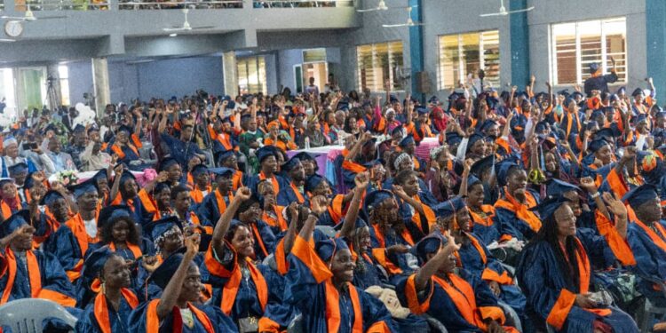 Formation professionnelle et insertion des jeunes : 600 jeunes béninois diplômés grâce à l&rsquo;IYF Weekend Academy