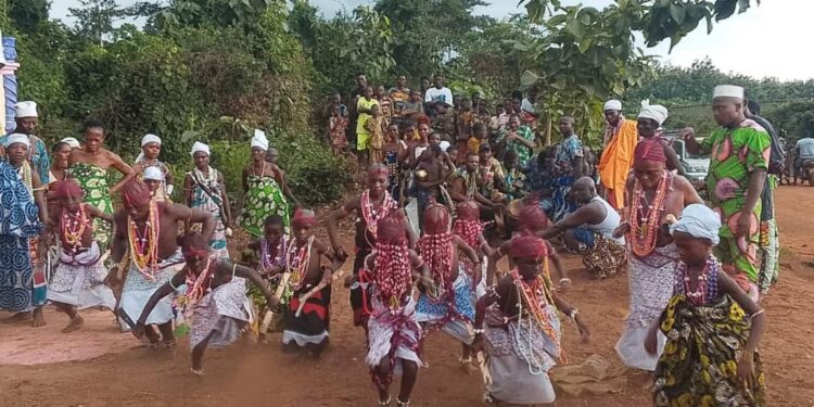 Commune d’Allada : Les adeptes de Hêviosso clôturent trois jours de célébrations à Sokou-Denou