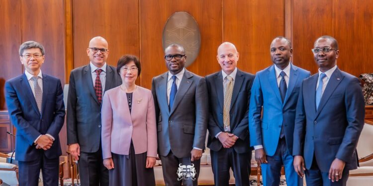Cabinet du chef de l’Etat : Wadagni expose les ambitions de développement du Bénin à Zou Jiayi, présidente d’une banque asiatique