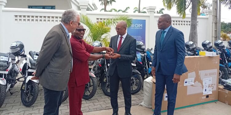 Déplacement forcés des populations au Bénin : l’OIM dote l’ABPC de nouveaux équipements