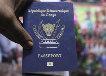 Soupçons de corruption autour des passeports biométriques en RDC: 14 inculpés renvoyés devant le tribunal correctionnel