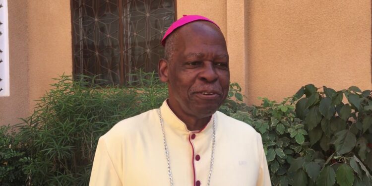 Funérailles au Bénin : l’évêque de Kandi, Mgr Fèliho appelle à un débat national pour lutter contre les abus des familles