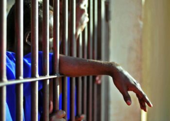 Escroquerie en bande organisée : Savè : un escroc de la multiplication d&rsquo;argent jeté en prison