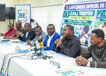 Lancement du Call center et du concours Établissement le plus propre dans le département de l’Atlantique: Le DDES Dr Mathias Amour AHOMADEGBE dit non pour l’absentéisme des apprenants au cours et oui pour un cadre de vie sain dans les écoles.