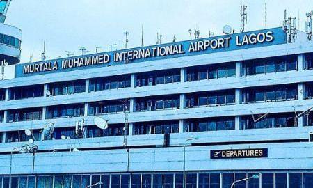 Ebola : le Nigeria renforce les contrôles à l’aéroport après un premier cas de Bundibugyo