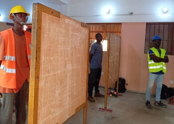7e session de l’examen du CQM au Bénin : un maire candidat compose dans la boucherie