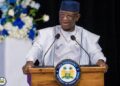 Sierra Leone : Le Président Julius Maada Bio présente les excuses de l’État et renonce à un troisième mandat